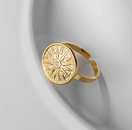 Round Ring - Star - Gold