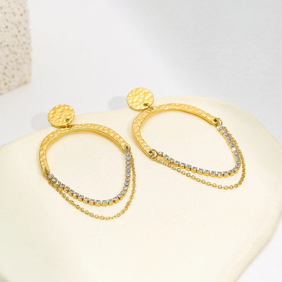 Vintage Earrings with Crystals - Gold