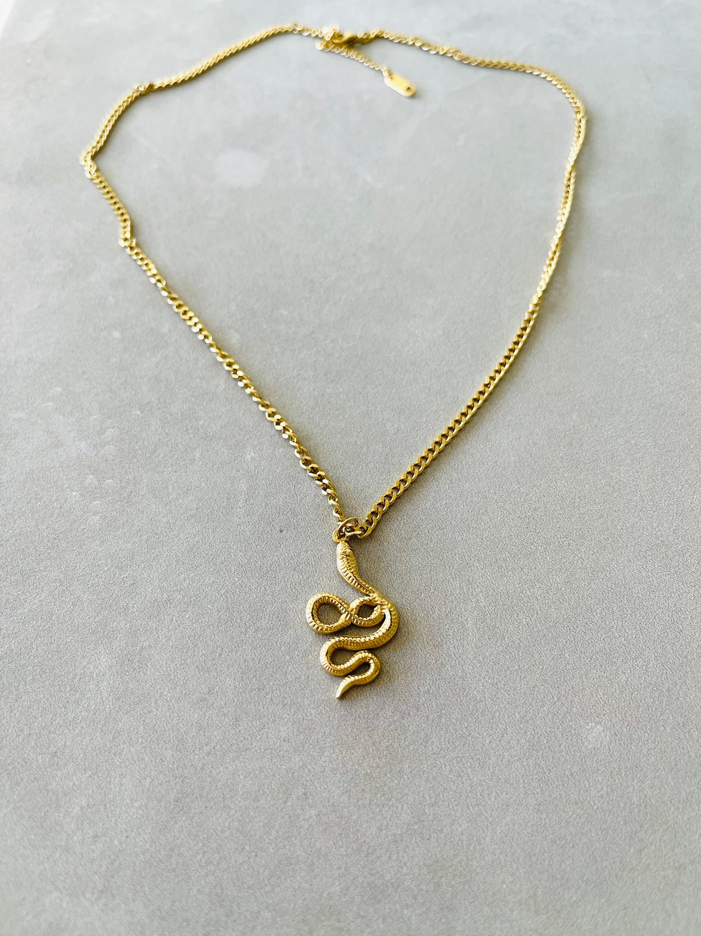 Vintage Snake Necklace - Gold