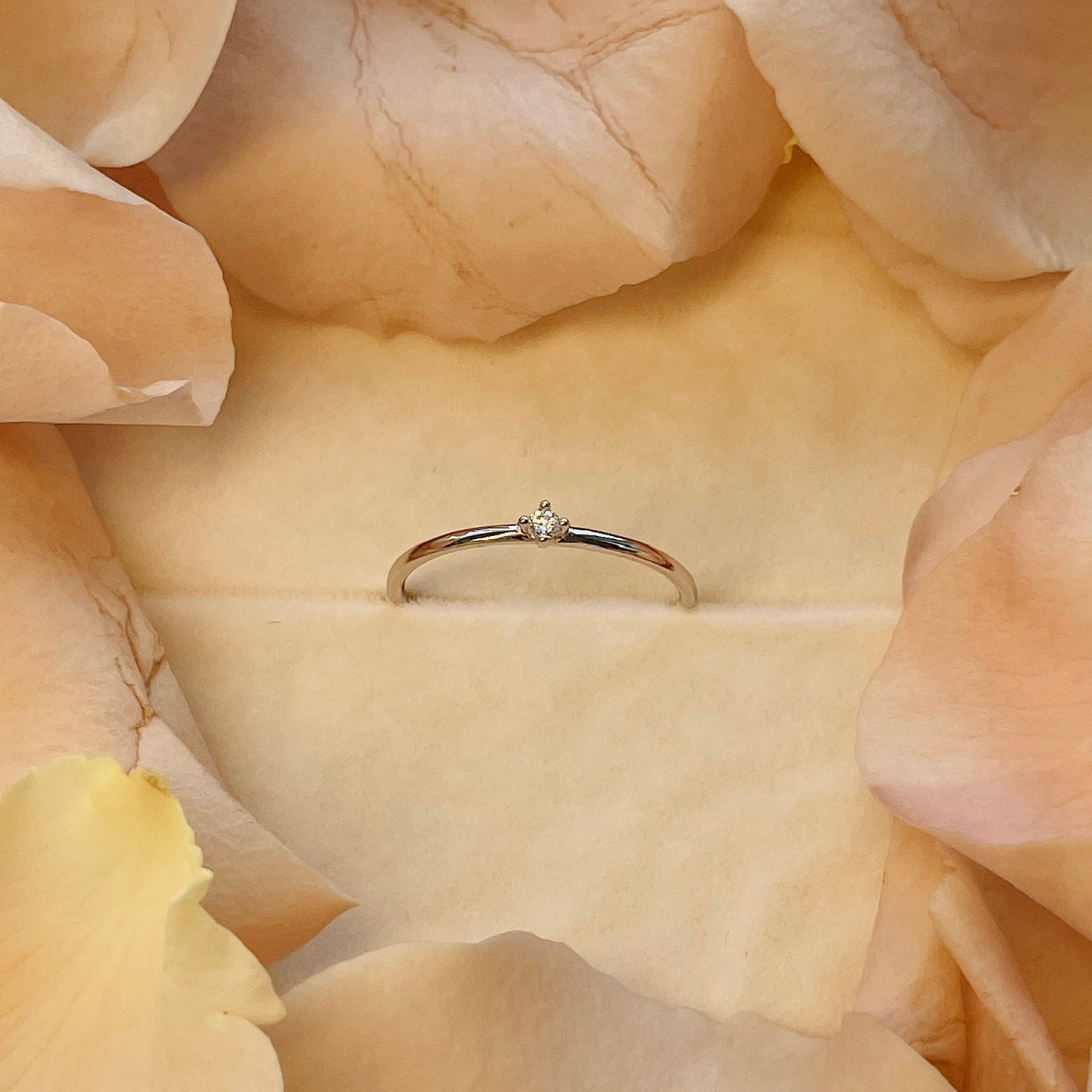 Single Crystal Ring - 925 Sterling Silver