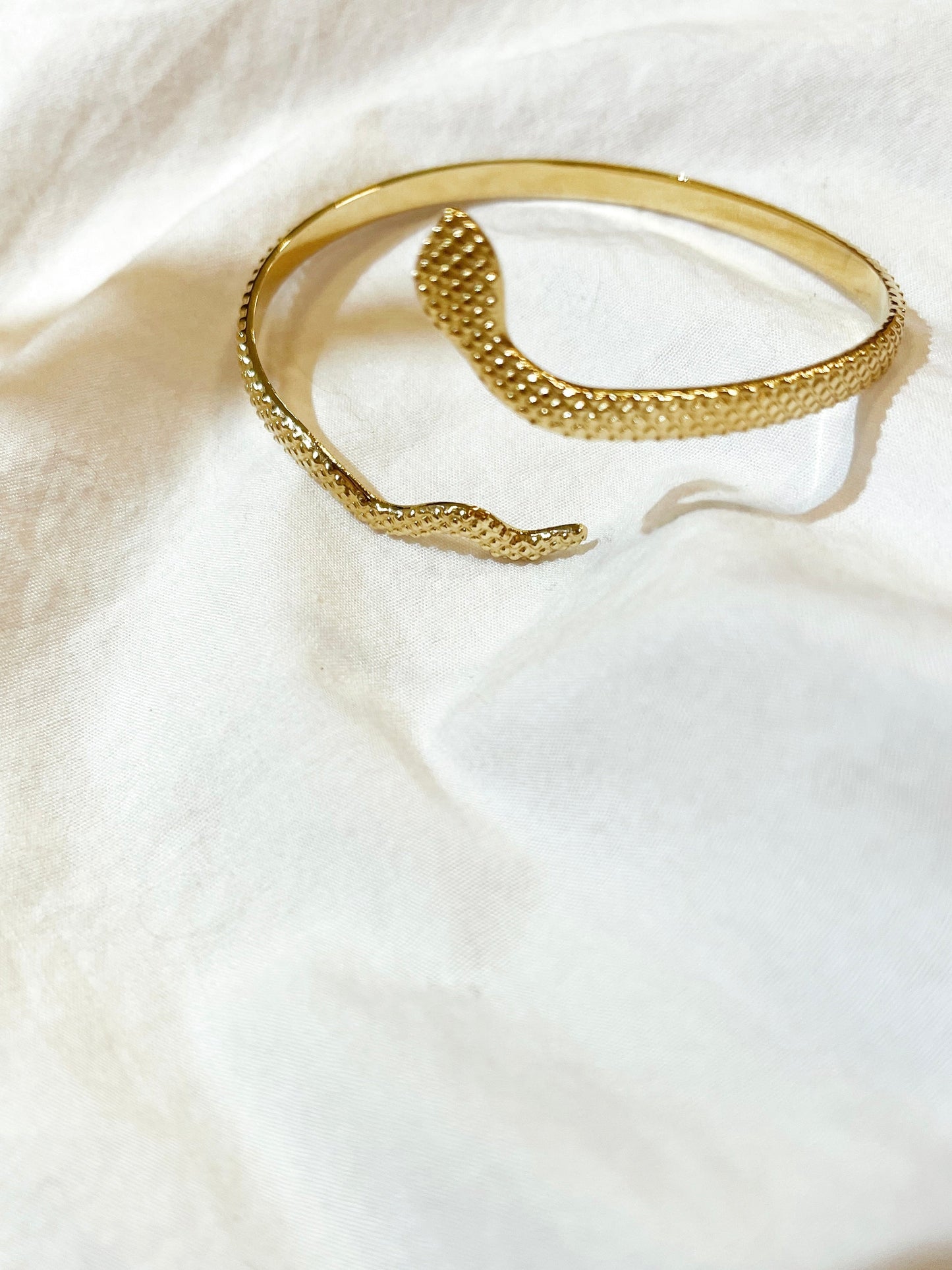 Snake Bracelet - Gold