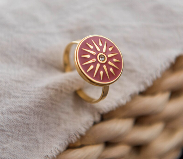 Round Ring in Orange - Star - Gold
