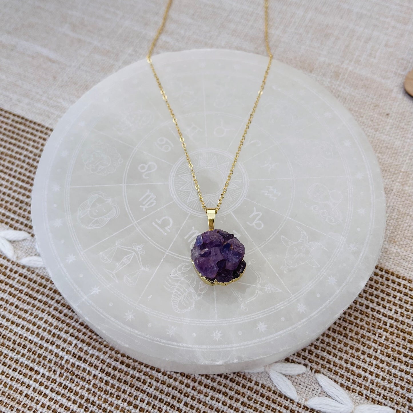 Druzy Amethyst Necklace - Gold